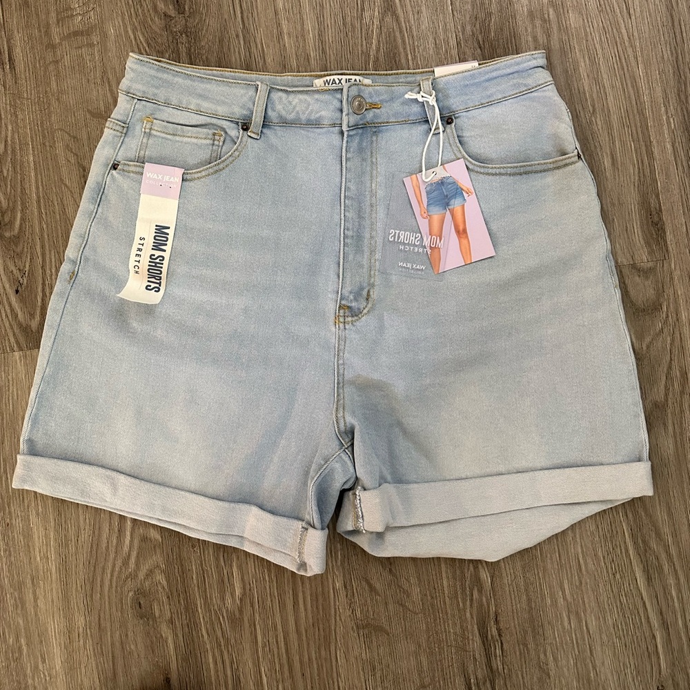 NWT| Mom Jeans Shorts